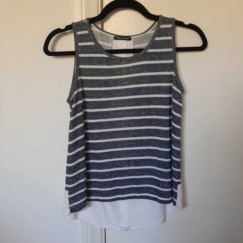 Pink Clover button back tee